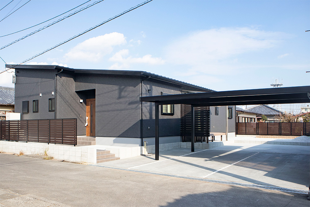 【施工事例】こだわり造作収納のある平屋