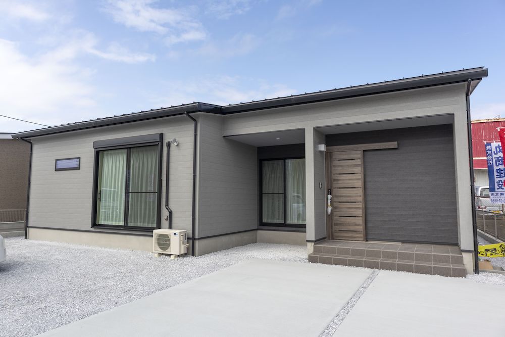 【宮崎北佐土原店】高鍋10号線西右平屋建モデル